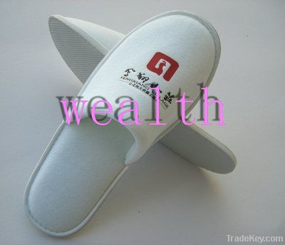 Promotional velour white hotel slipper with customized logo