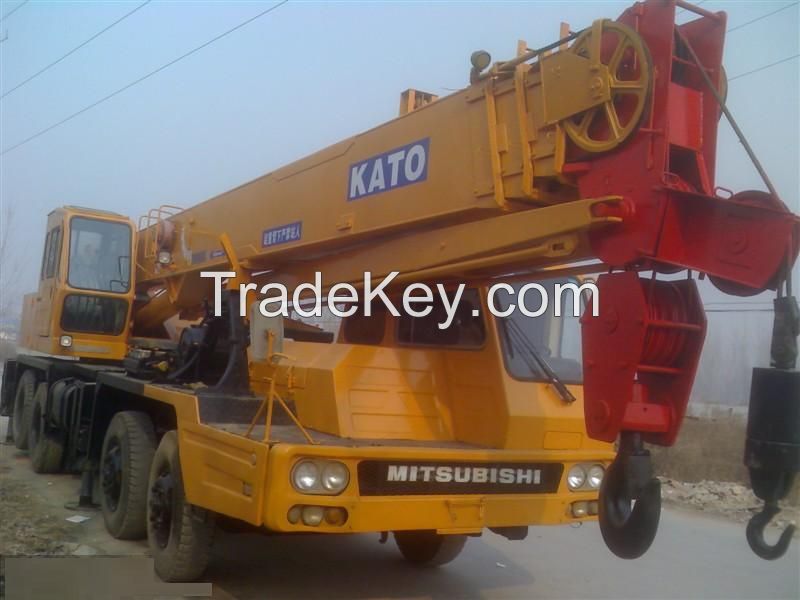 used KATO 30t crane