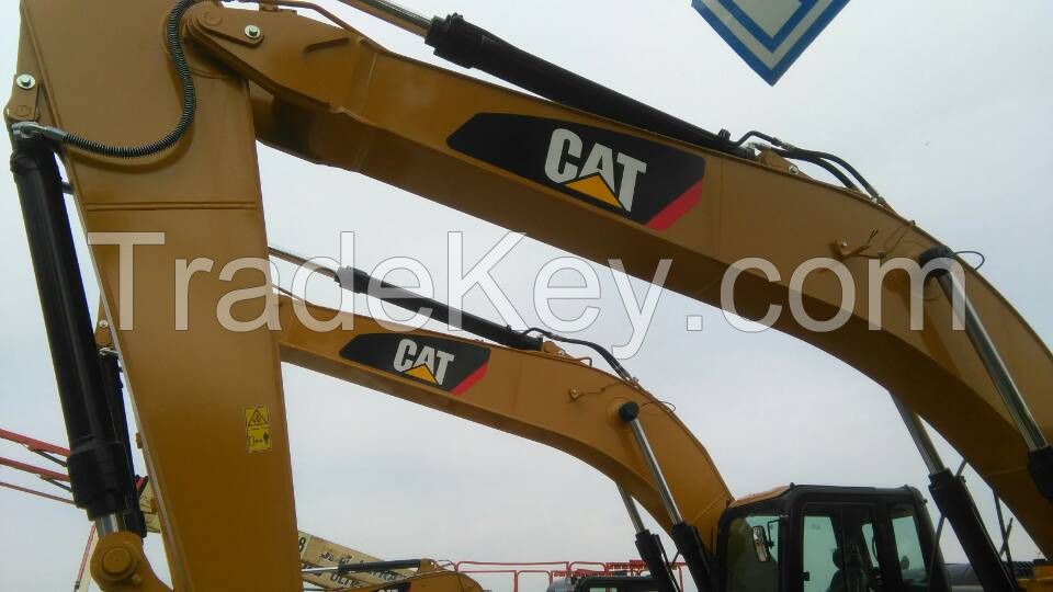 Crawler Excavators