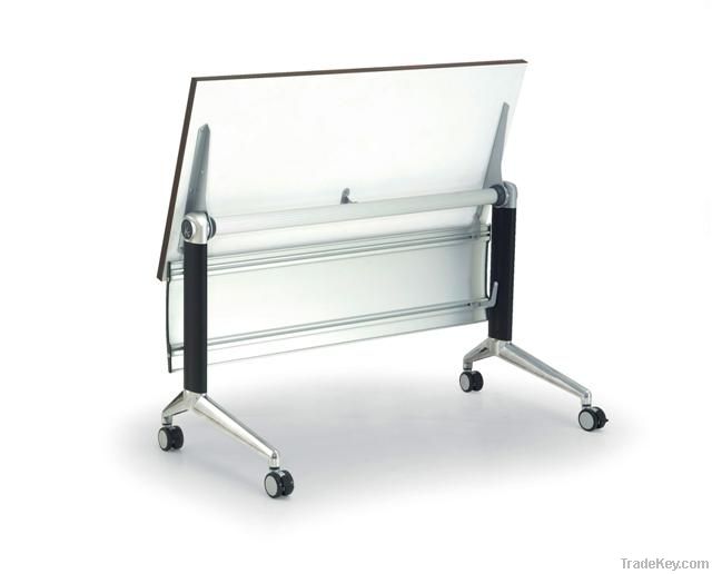 G2 Folding Table