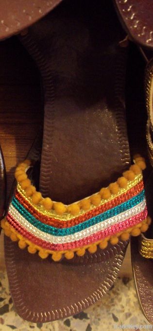 kula puri chappal