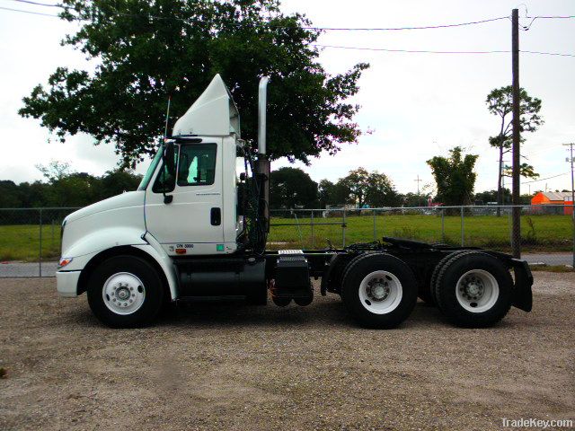 2005 International IHC 8600 Tandem