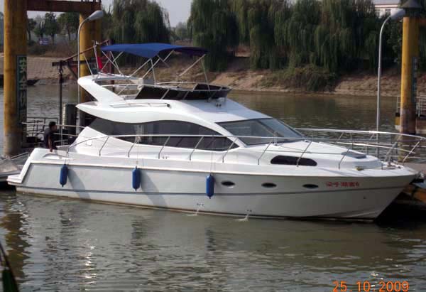 Luxury yacht (Sprit 45)