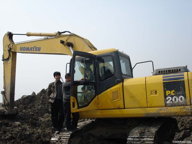 Used Excavator KOMATSU PC200-7