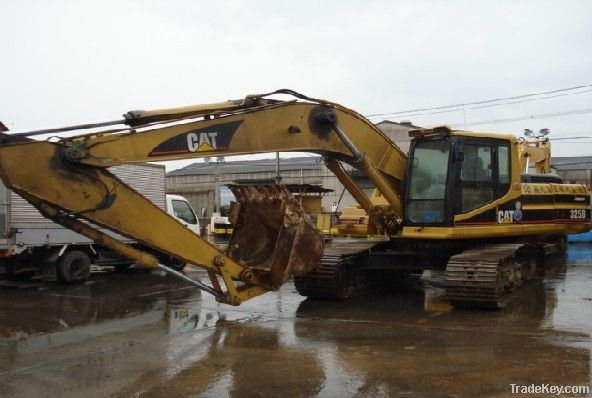 used excavator CAT 325B