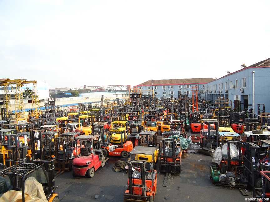 Used Komatsu forklift 8 tons In Good Condition