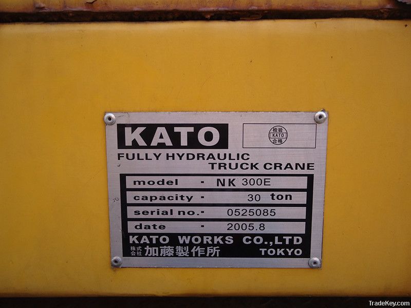 Used Original KATO 30T Truck Crane