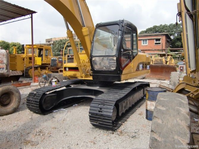 Used CATERPILLAR 320C crawler excavator