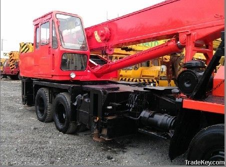 used Tadano 25ton truck crane