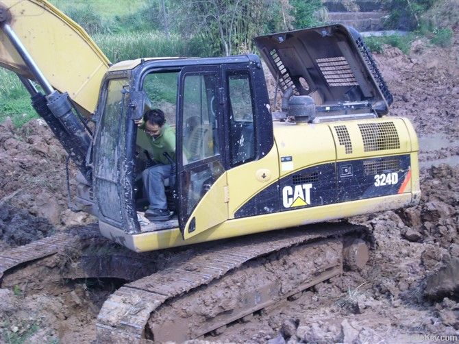 Used Crawler Excavator CAT 324D