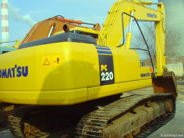 Used Komatsu PC220 Crawler Excavator