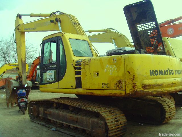 Used Komatsu PC220 Crawler Excavator