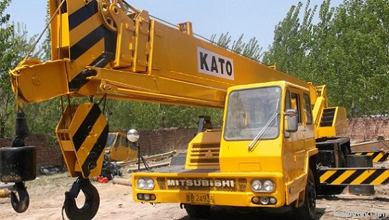 Used Kato 25T Truck Crane