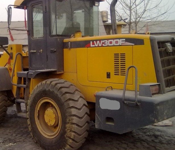 Used XCMG loader LW300F