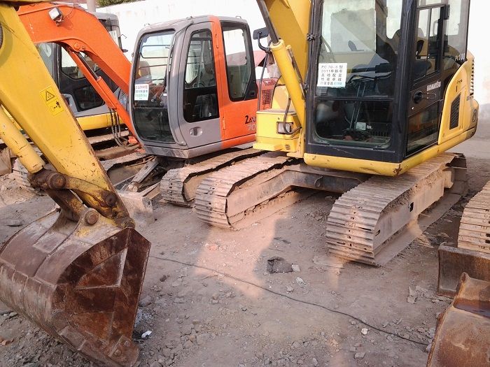 Used Excavator Komatsu PC70-8