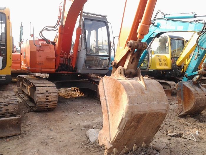 Used excavator Hitachi EX135UR supplier