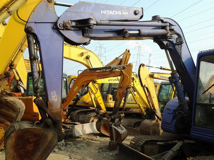 Used Hitachi EX75UR excavator