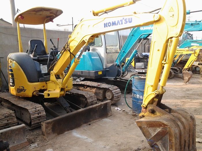 Used Japan Komatsu PC35MR-2