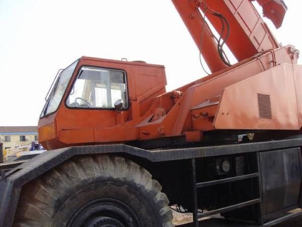 used Kato 50ton rough crane