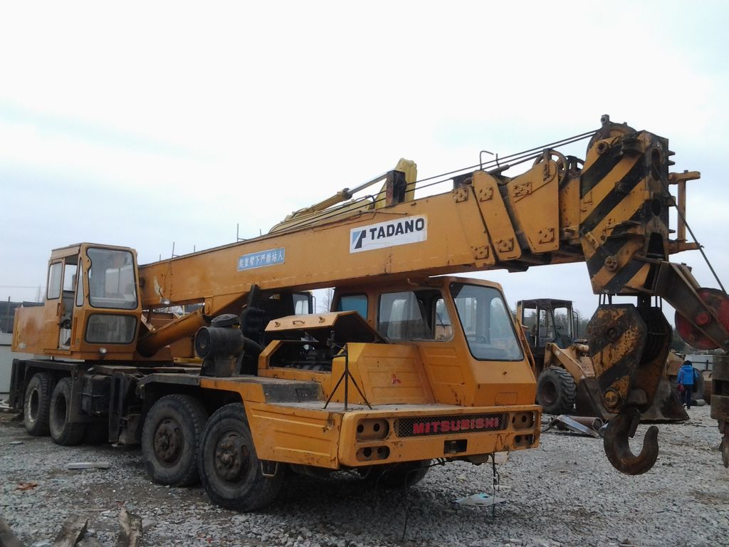 Used Tadano 30ton truck crane