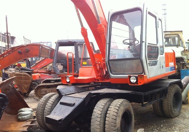 Used Wheel Excavator Hitachi EX100WD