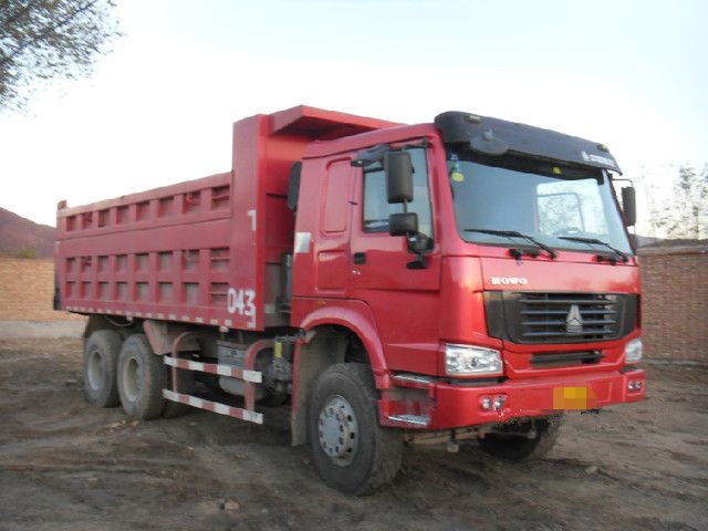 Used Howo Dump Truck 2011 Year