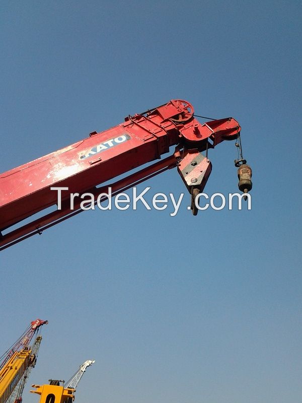 Used Rough Crane Kato KR25H 25t