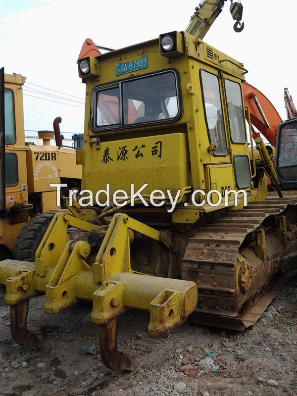 Used Bulldozer Caterpillar D6D in good condition