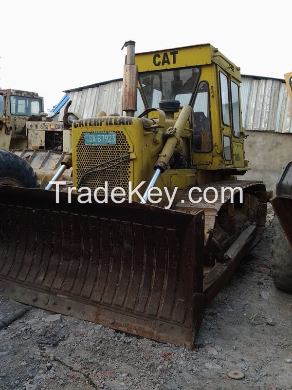 Used Bulldozer Caterpillar D6D in good condition