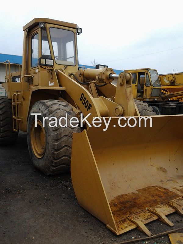 Used CAT Loader 950F With good condition