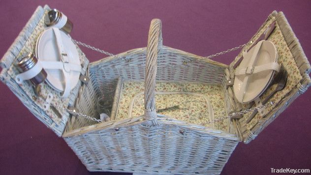 Willow picnic basket (LYP002)