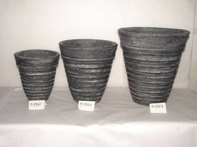 Earthen Garden Pot