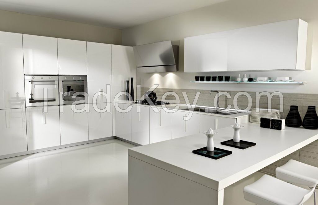 Fashionable Design High Glossy Lacquer Kitchen Cabinet