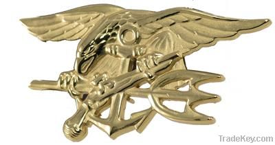 embossed badgeã€‚brass badge custom , brass military badge