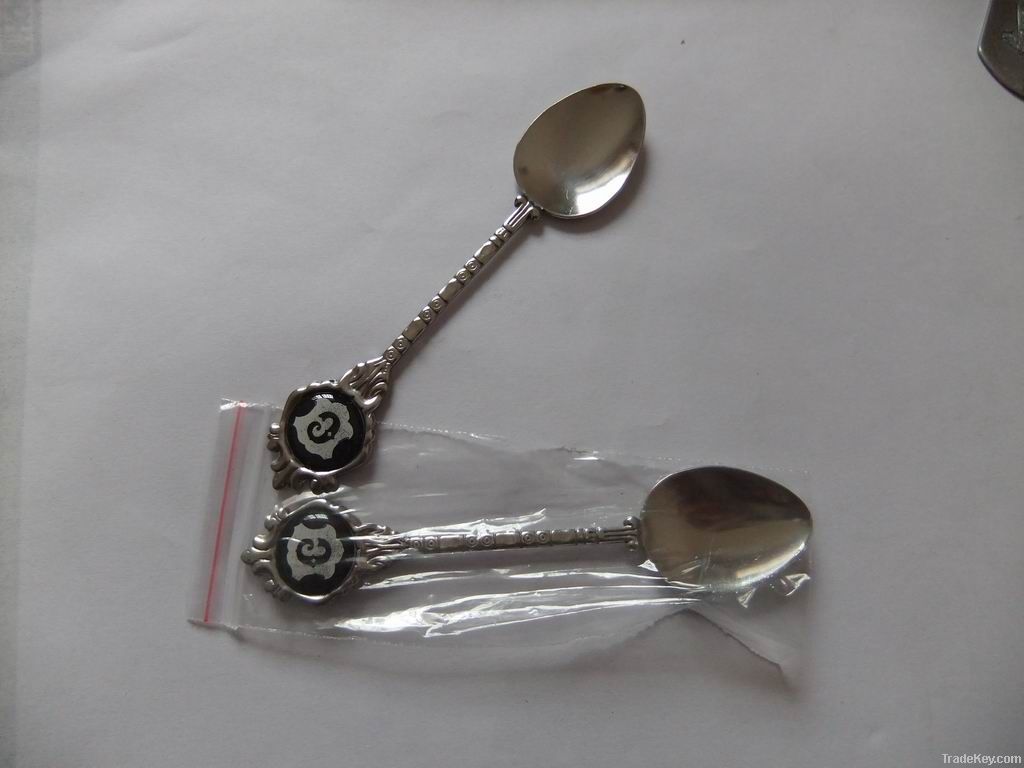 metal ladle, embossed spoon , home supplies, one-off plastic spoon