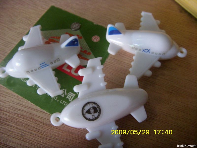 aircraft shape keyhold , letter keyring , metal keichain