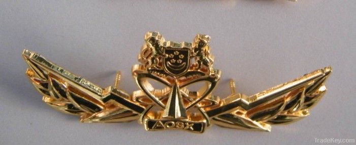 medal , military medal badge medal , shoulder badge, gold plated medal