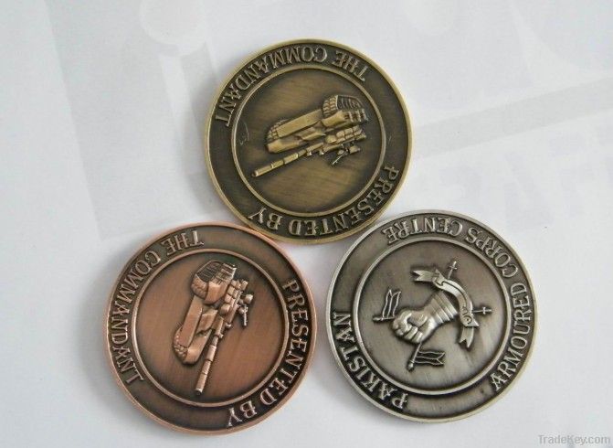 medal , military medal badge medal , shoulder badge, gold plated medal