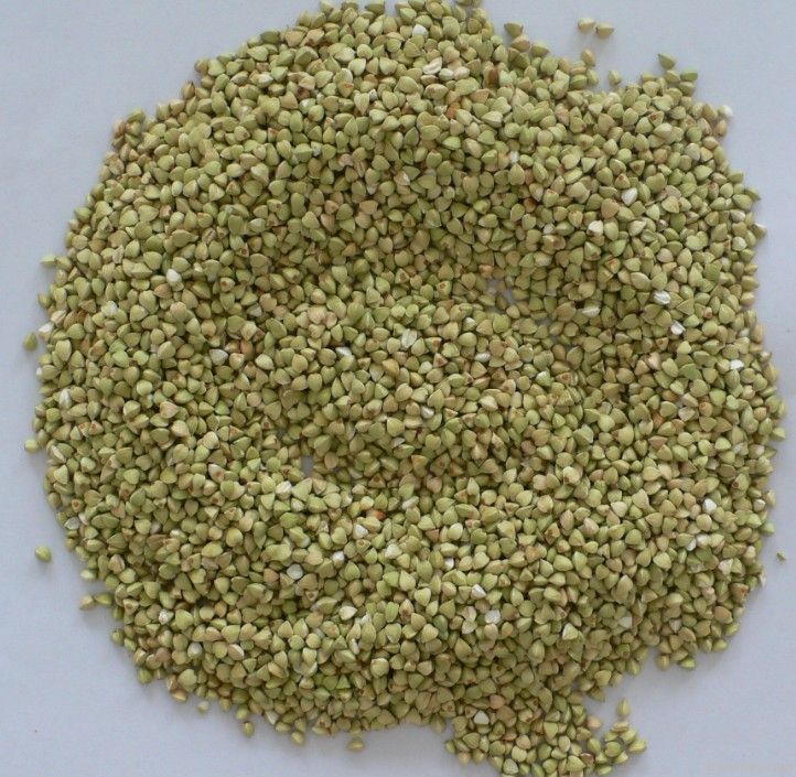 raw buckwheat kernels