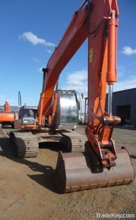 HITACHI ZX200 HYDRAULIC CRAWLER EXCAVATOR