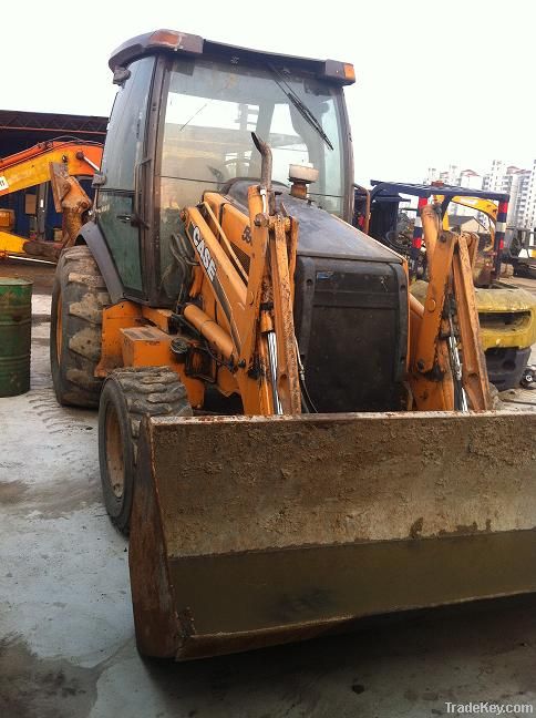 Used CASE  loader-digger 590SM