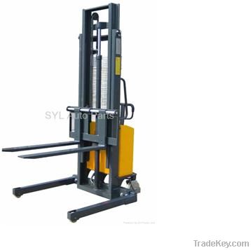 1000/1500 KGS Wide Straddle Semi-Electric Stacker