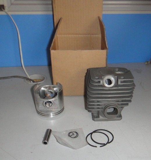 Gasoline engine Cylinder MS381  with piston