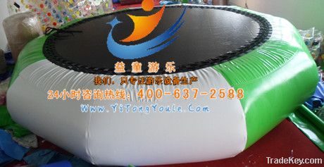 inflatable trampolin