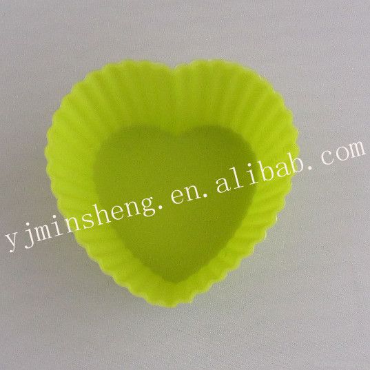 Mini heart shaped silicone cake decorating