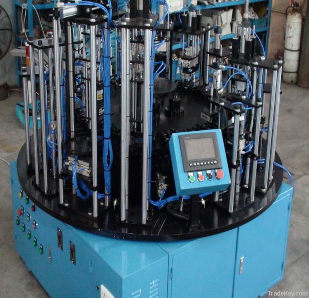 Automatic assembly mahcine