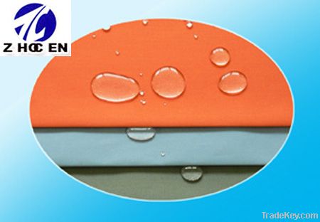 Oil and water repellent fabric