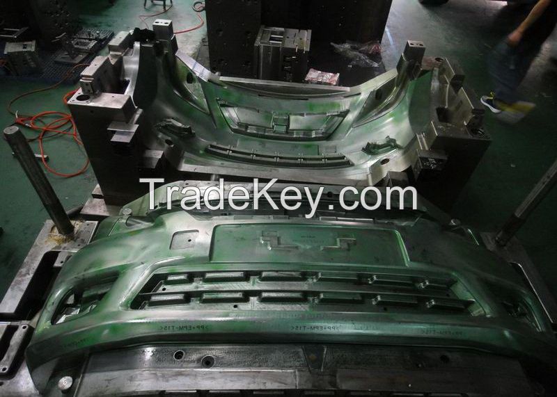 Car bumper mold and molding