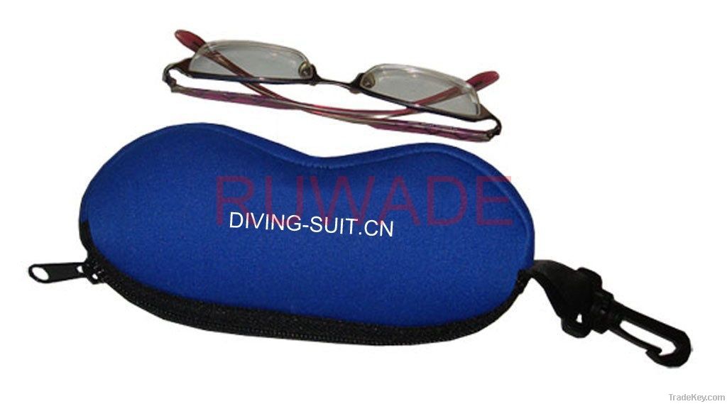 Neoprene sunglasses bag