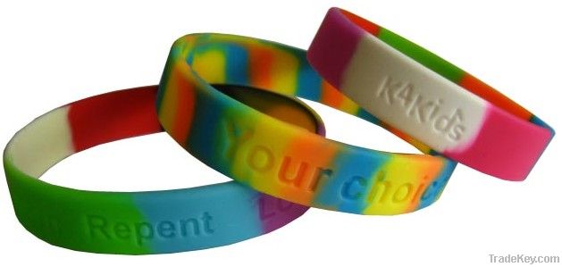 Silicone bracelet/wristband